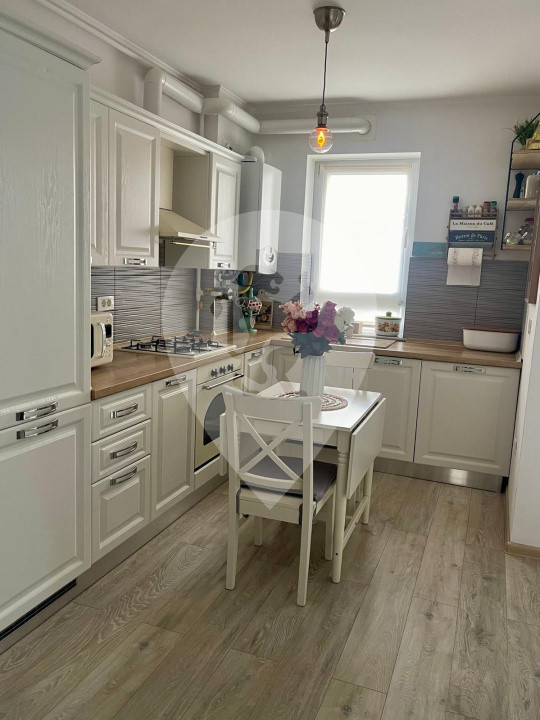 Apartament Premium 2 camere Coresi Kasper Pietonal | Parcare + boxă / Tractorul 