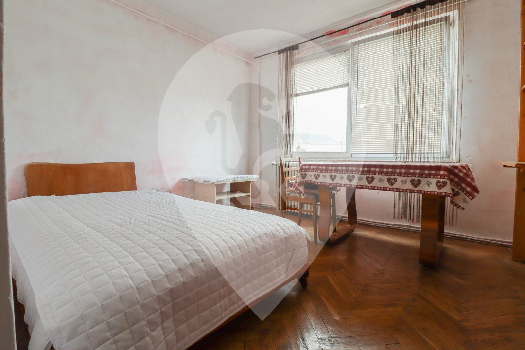 Apartament de vanzare cu 3 camere pe strada Cosmos(Astra)