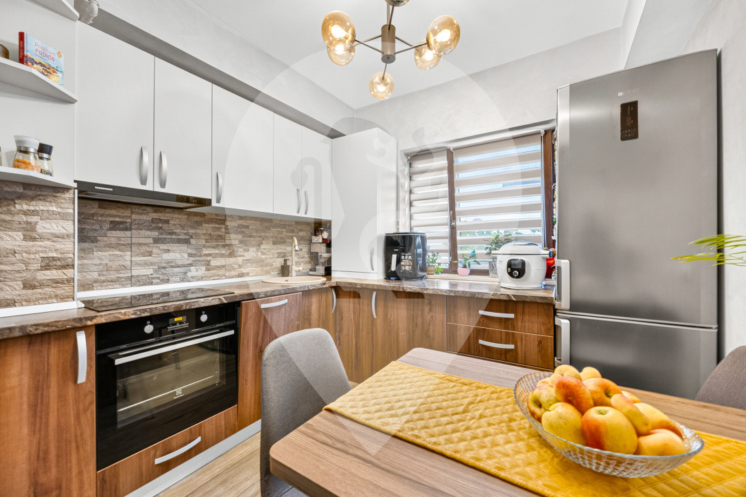 Tractorul-Apartament 2 camere, decomandat, 50 m²