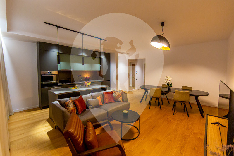Apartament 3 camere LUX- 91.27 mp+59.9 (terasa) / Centru vechi - Complex Cuza 16