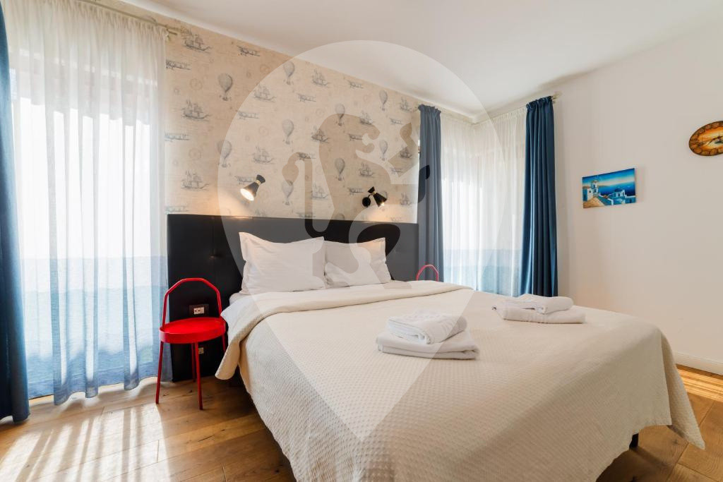 Casa lux 237 mp -  5 camere  -  cartier Noua Brasov