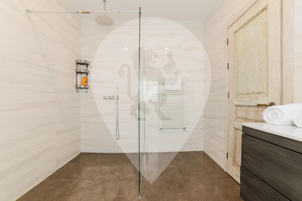 Casa lux 237 mp -  5 camere  -  cartier Noua Brasov
