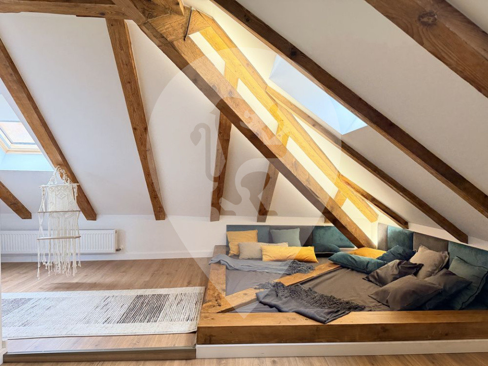 Casa 4 camere - 160 mp- Centru istoric Brasov