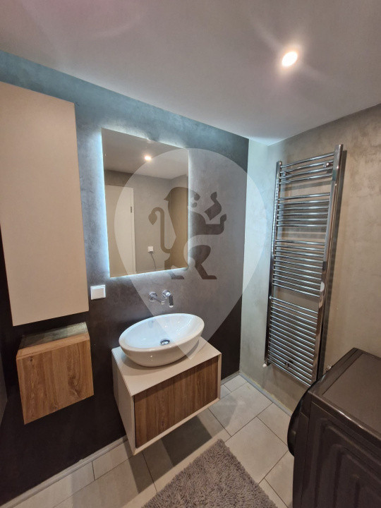 Apartament 3 camere - parcare si boxa- Tractorul- Complex Ambiance - Coressi Mal