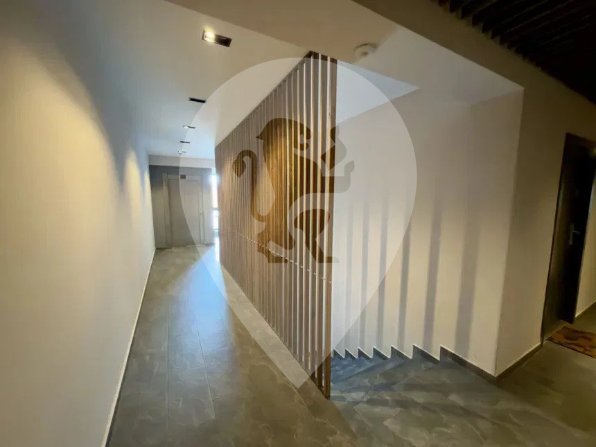 Apartament 3 camere Premium  pe 2 etaje - parcare + boxa - Centru Vechi 