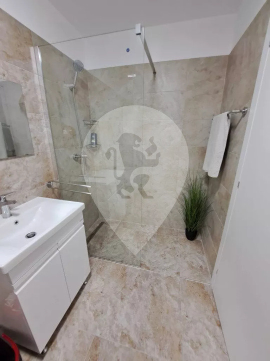 Apartament 3 camere scara interioara - loc de parcare - Tractorul - Coressi Mal