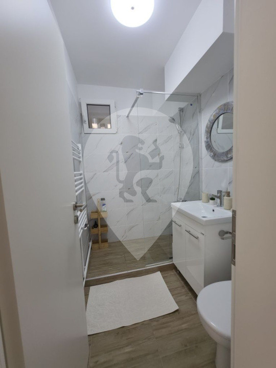 Centrul Civic| Apartament 2 camere, decomandat| De închiriat