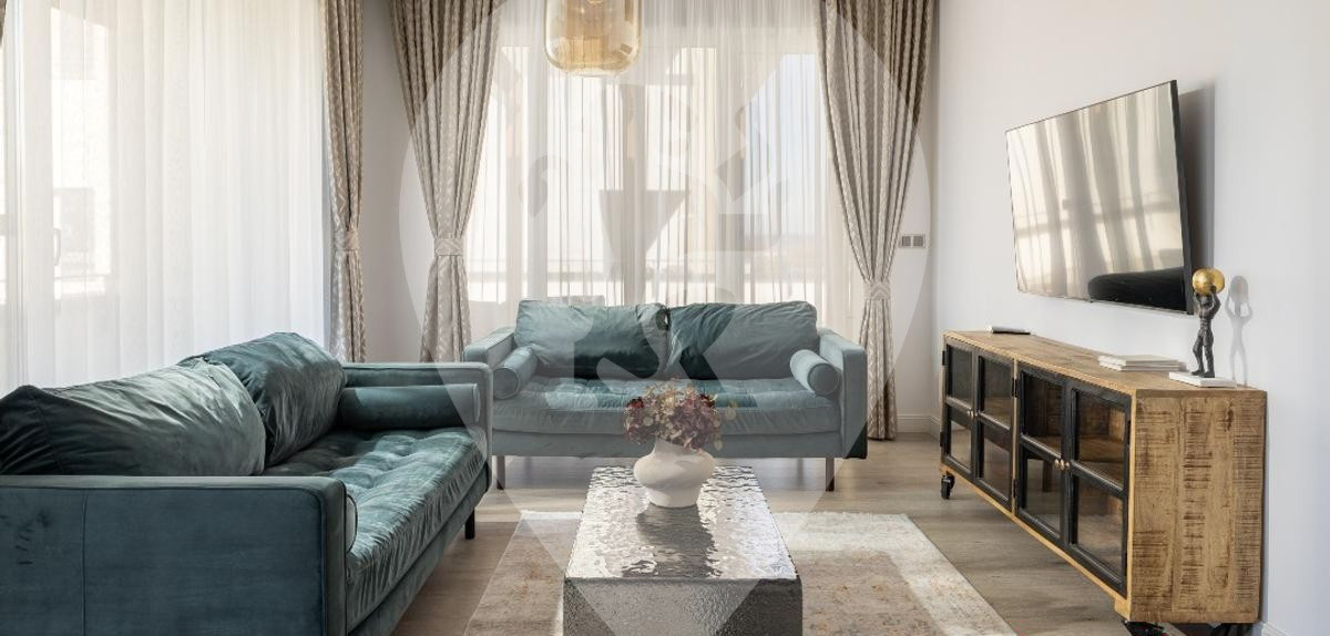 Penthouse  4 camere 100 mp , cu jacuzzi și terasă 160 mp /  Coresi  Avantgarden 