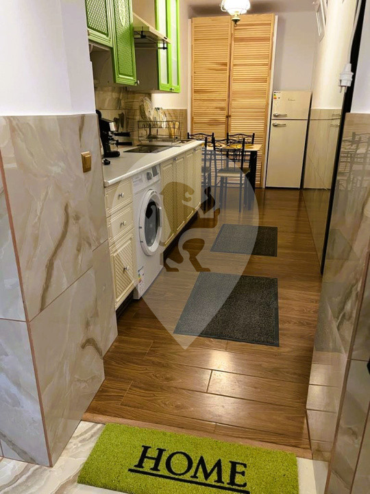 Apartament 3 camere, 2 bucătării , 2 băi / 76 mp /Centru istoric/ Piata Sfatului