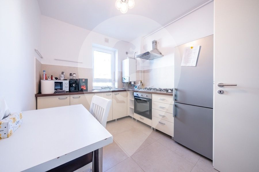 Apartament de închiriat| 2 camere, decomandat| loc de parcare| Kasper Residence