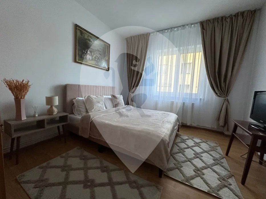 APARTAMENT 2 CAMERE ZONA STEFAN CEL MARE