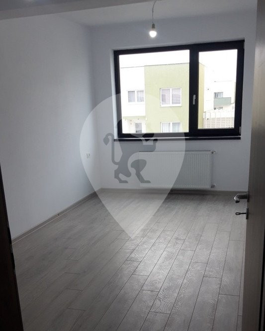 Apartament de inchiriat  nemobilat Platinum Residence