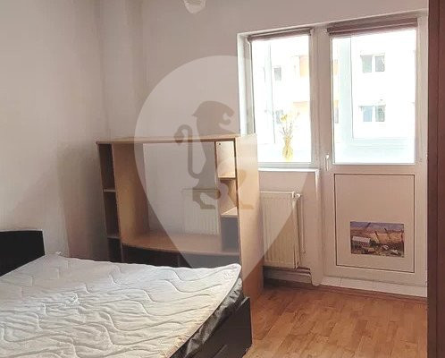 Apartament 3 camere renovat de inchiriat Racadau pet friendly