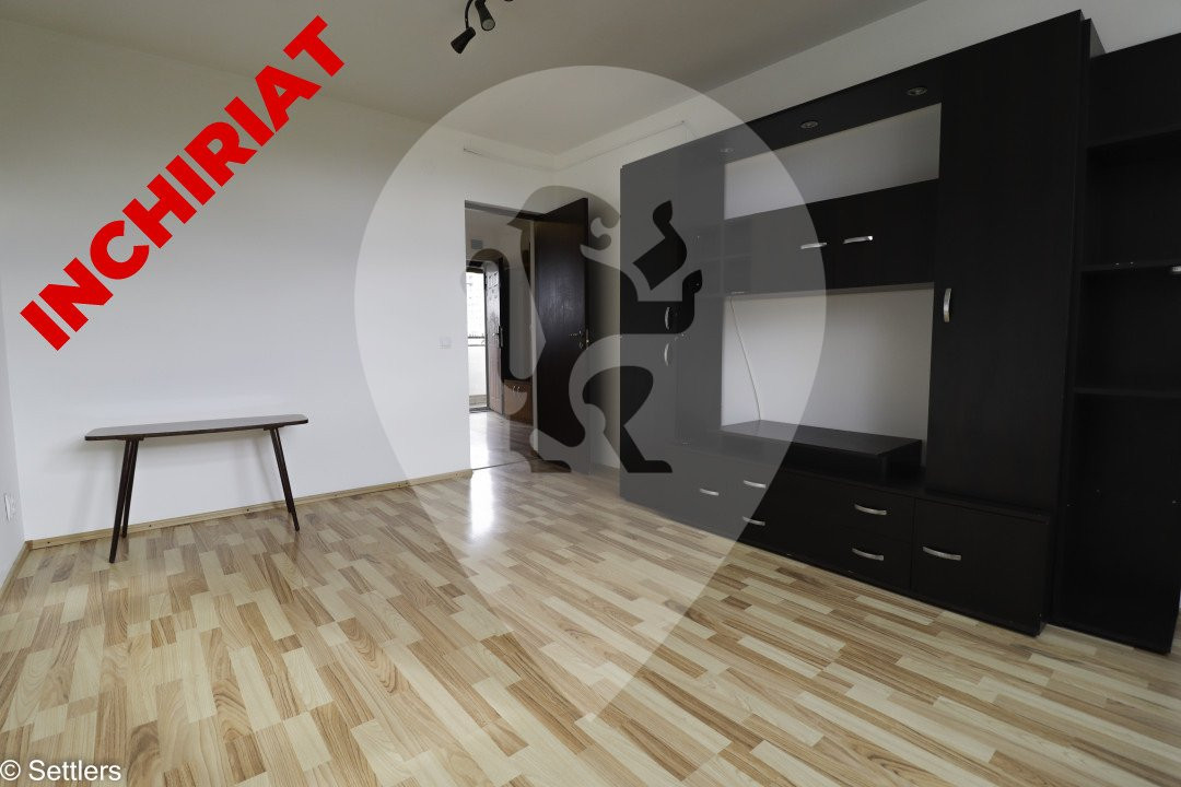 Apartament 2 camere - centru civic