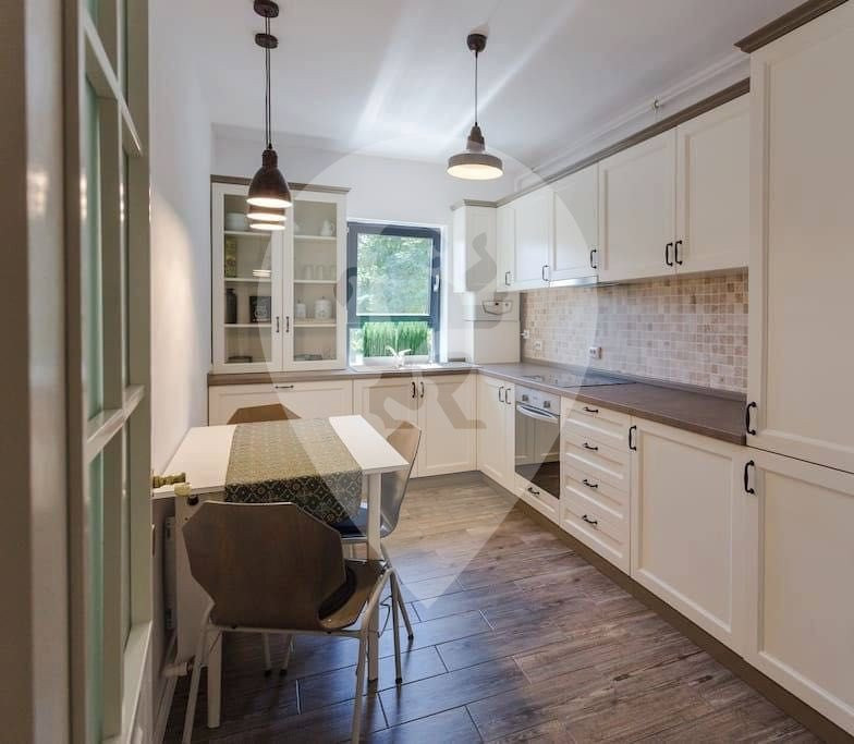 Apartament cu 2 Camere | Ultracentral | Brasovul Vechi