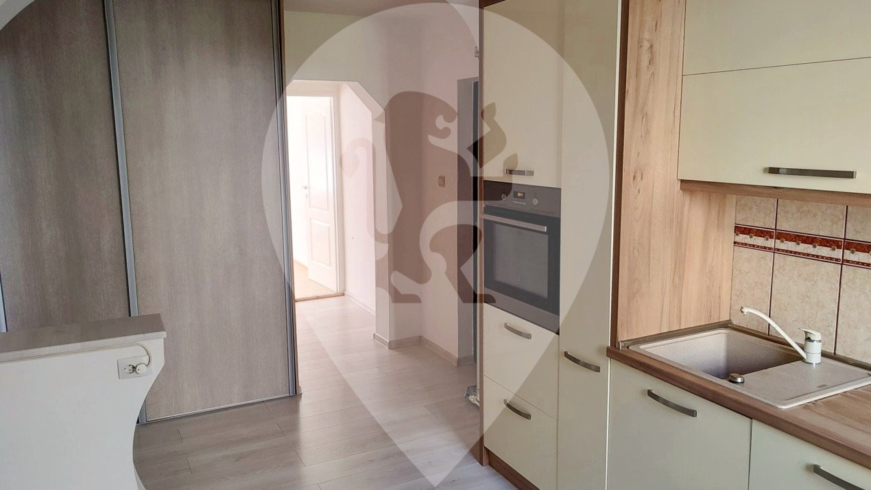 Apartament 3 camere 61 mp | Str. Marte