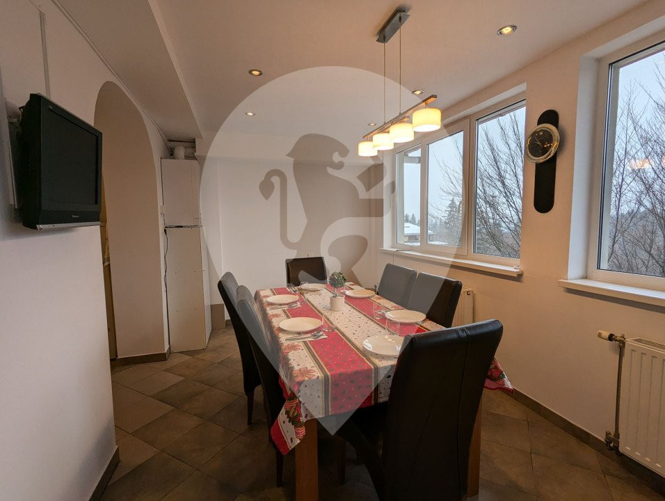 Apartament 4 camere în Poiana Brașov