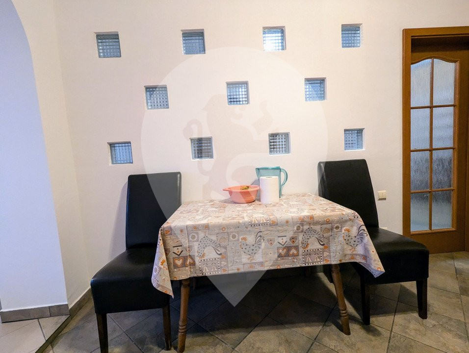 Apartament 4 camere în Poiana Brașov