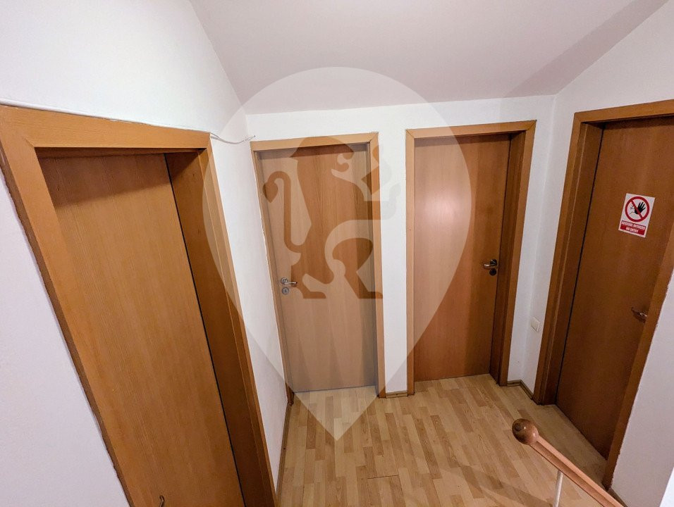 Apartament 4 camere în Poiana Brașov