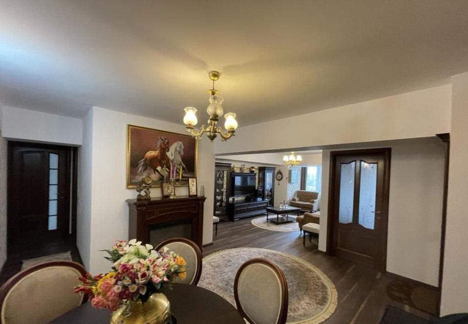 Apartament 3 Camere |Alba Iulia | Centrala | AC | Parcare 