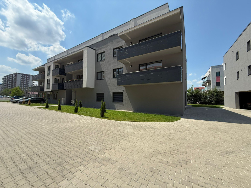 Apartament 2 camere spatios- Brasov, Zona Tractorul