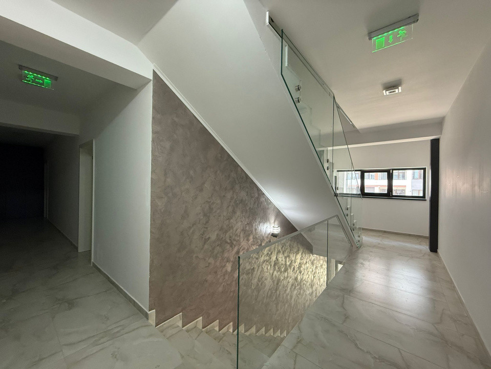 Apartament 2 camere spatios- Brasov, Zona Tractorul
