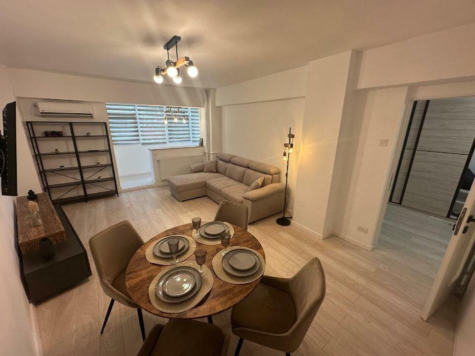 Apartament 2 camere| Mihalache | Metrou | AC | 1 Mai