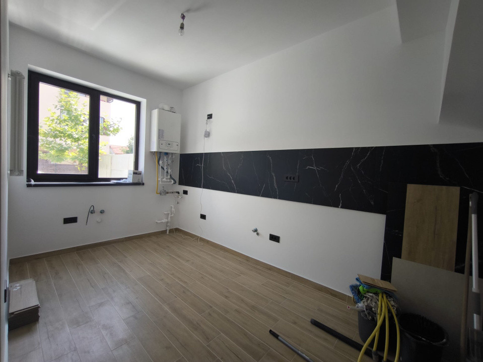 Vila eleganta cu finisaje premium si curte- Popesti Leordeni