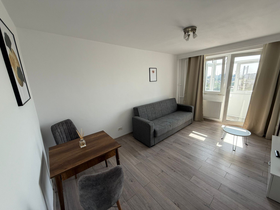 Apartament 2 camere de închiriat | Piața Victoriei | Complet renovat 