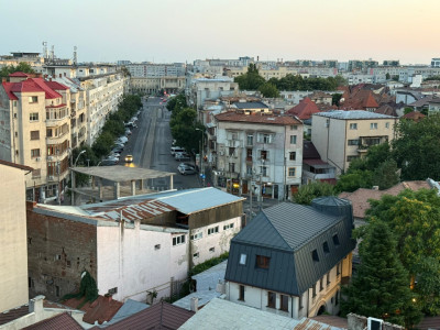 Apartament 2 camere de închiriat | Piața Victoriei | Complet renovat 