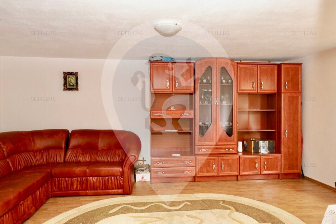 Casa singur in curte si gradina in Sacele