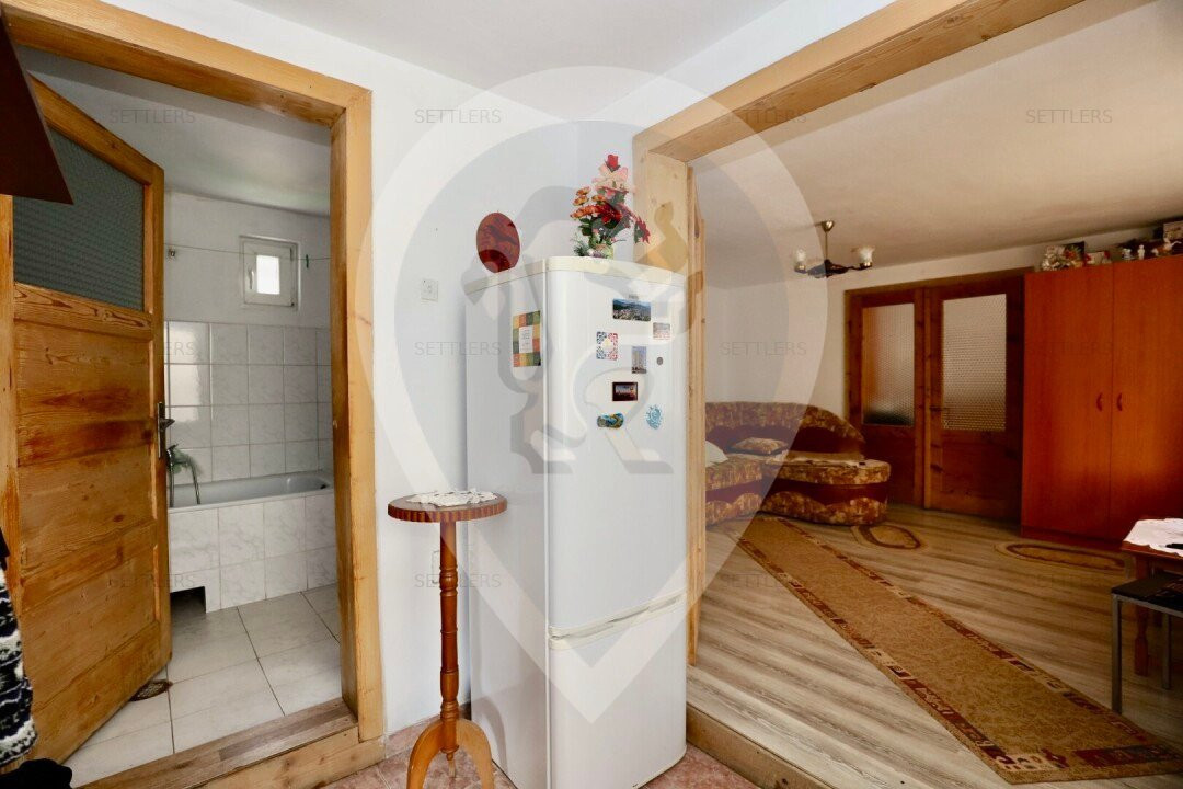 Casa singur in curte si gradina in Sacele