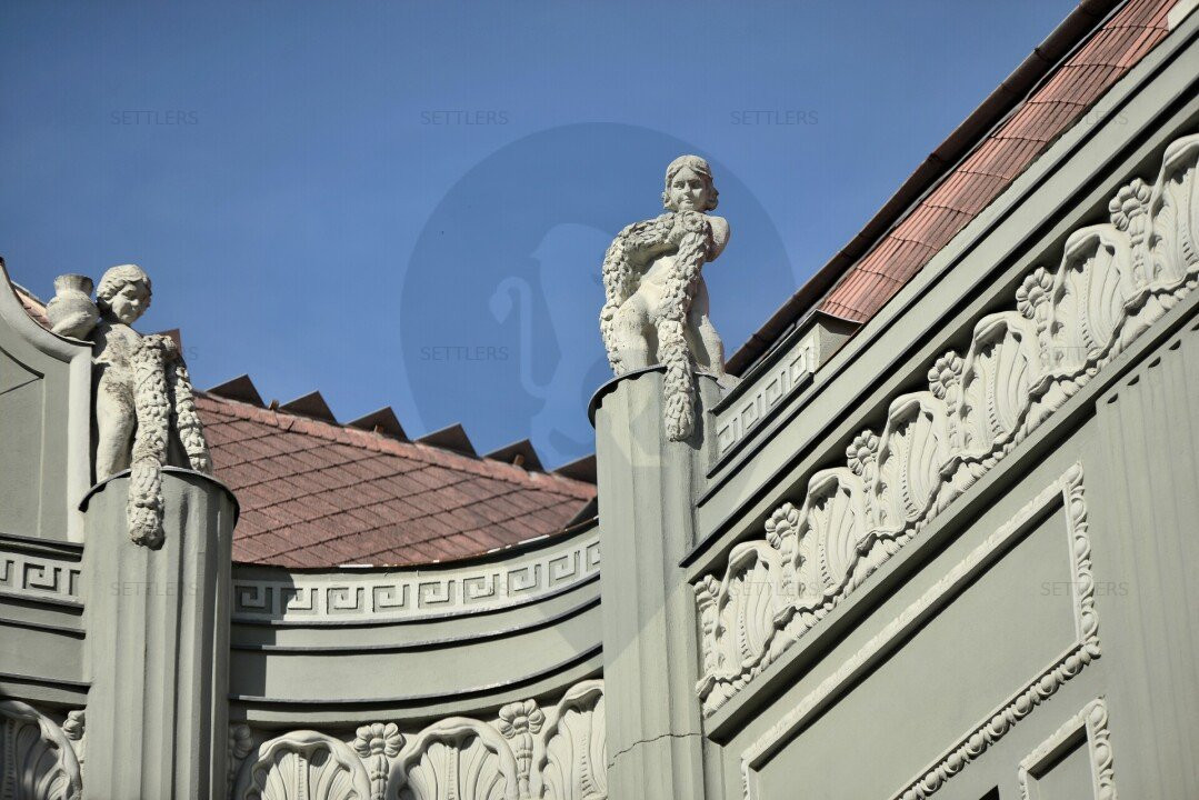 Palatul Spiltz - Proprietate Unica in Brasov