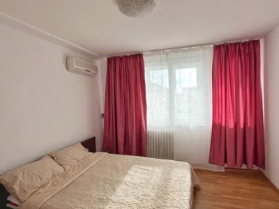 SE ÎNCHIRIAZĂ APARTAMENT SPAȚIOS CU 3 CAMERE – BLD. 1 DECEMBRIE 1918