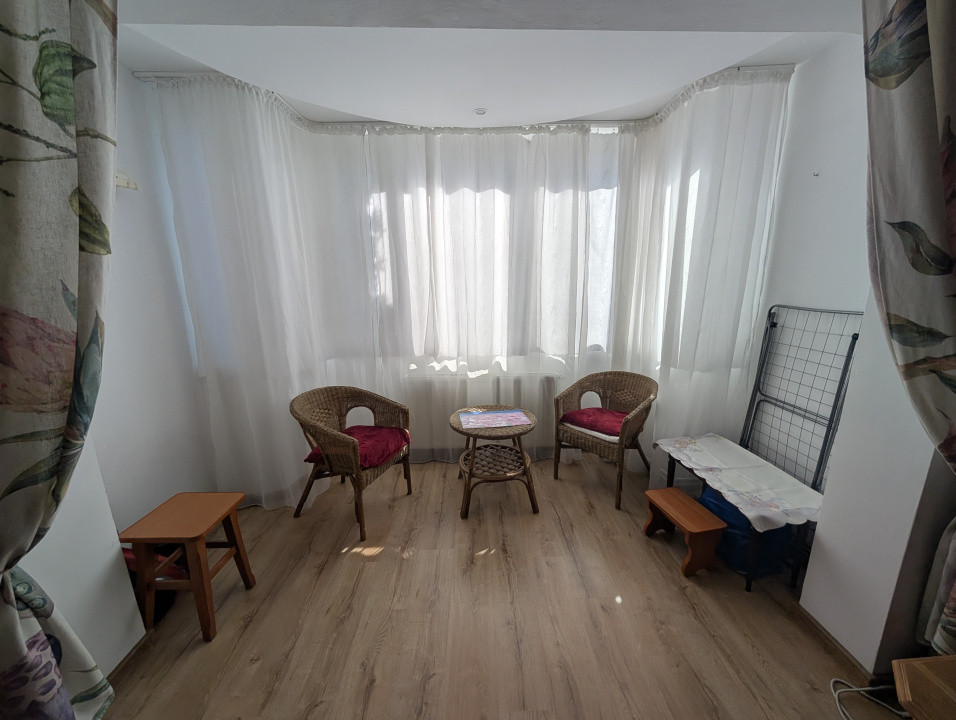 2 camere de închiriat| Bulevardul Grivitei