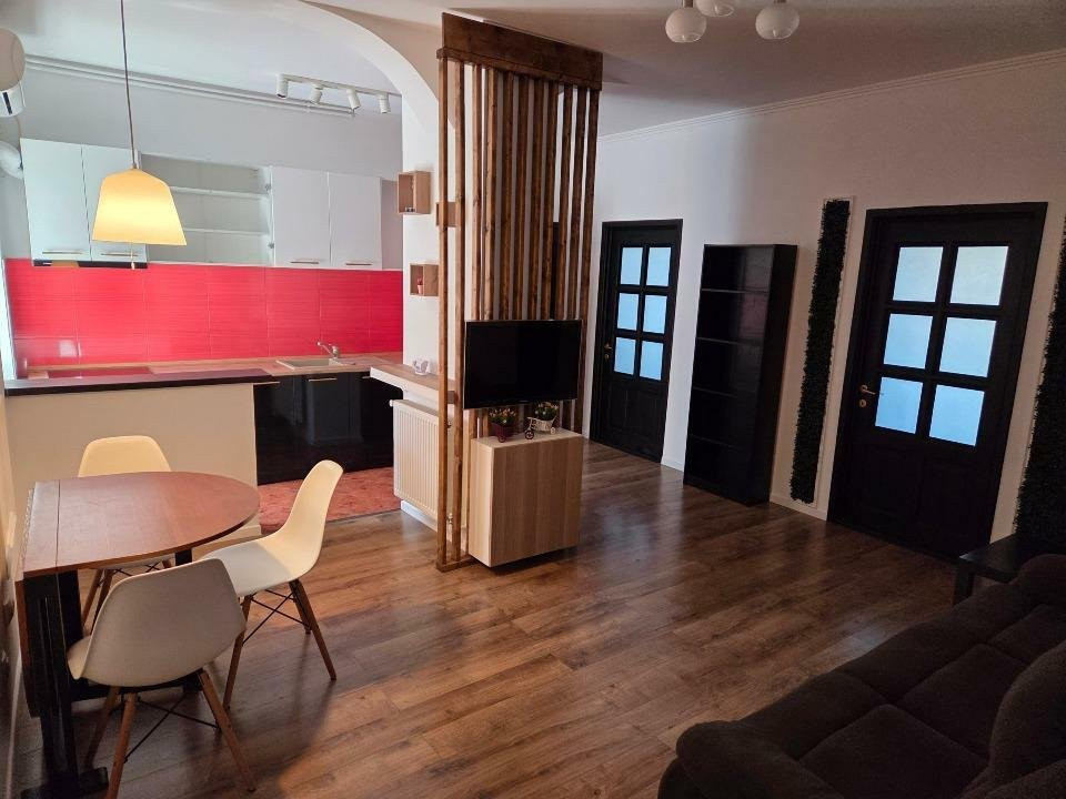 3 Camere | Calea Clarasi  | Matei basarab  | BIrou