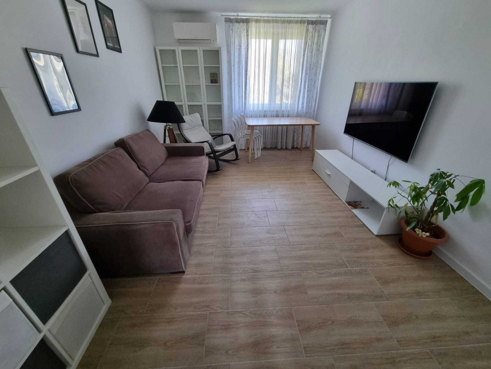 3 Camere |   | Stefan cel mare | Metrou