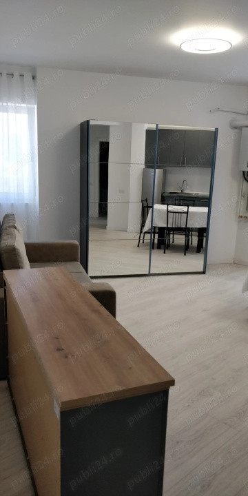 2 Camere | 1 Decembrie | Costin Giorgian | Metrou | AC |