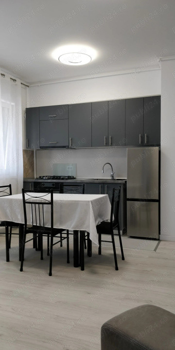 2 Camere | 1 Decembrie | Costin Giorgian | Metrou | AC |
