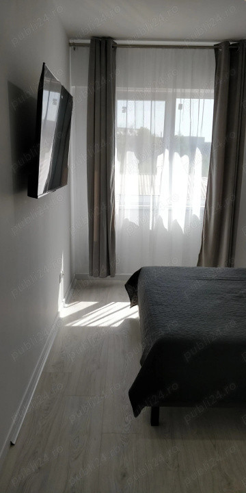 2 Camere | 1 Decembrie | Costin Giorgian | Metrou | AC |