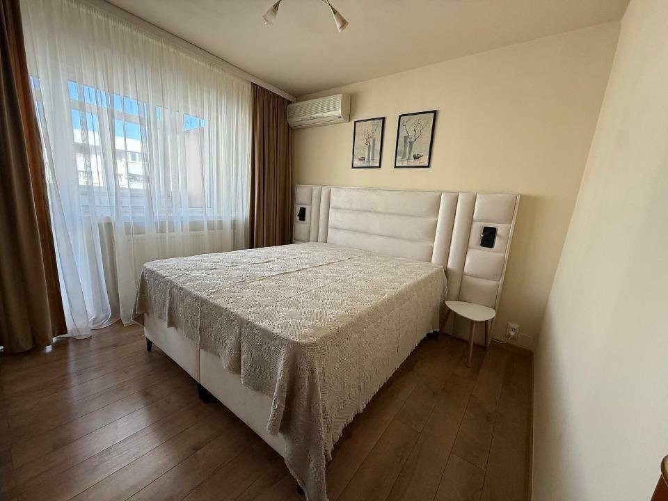 Inchiriere 4 camere  | Piata Victoriei-Titulescu | AC 