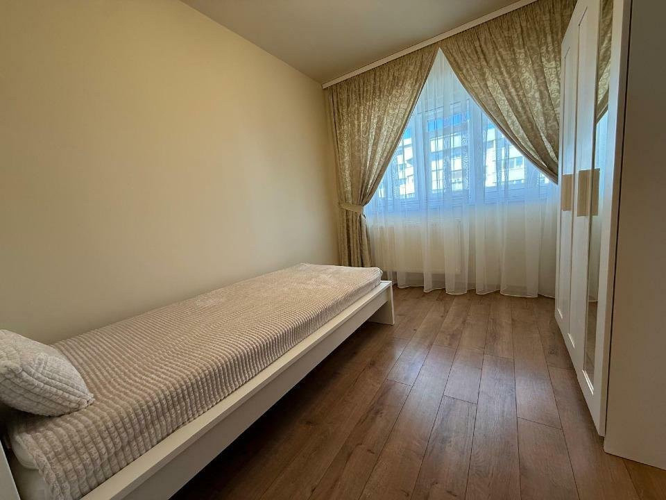 Inchiriere 4 camere  | Piata Victoriei-Titulescu | AC 