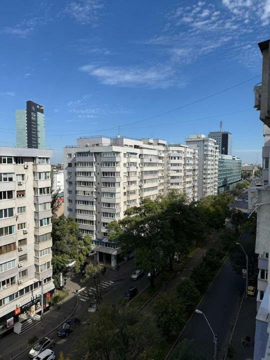 Inchiriere 4 camere  | Piata Victoriei-Titulescu | AC 
