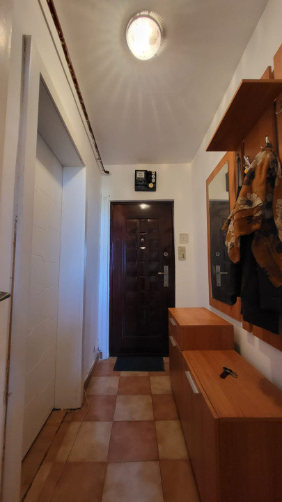 Chirie-apartament 2 camere, zona Astra