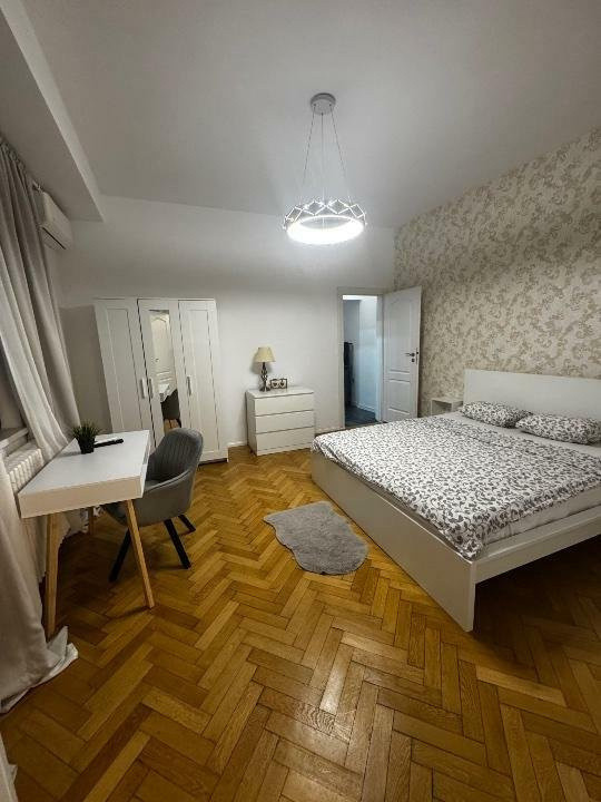 3 Camere | Unirii | Ultracentral | Metrou | AC