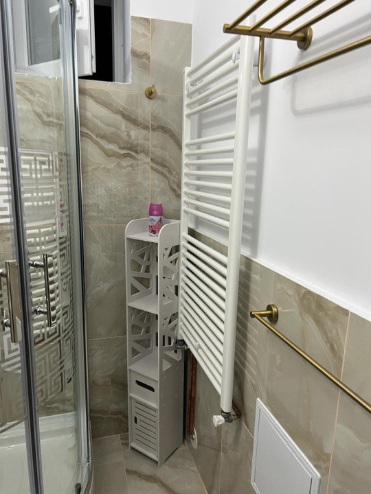 Apartament 3 camere(apartament 2 camere+ studio) Centrul Istoric- Piata Sfatului