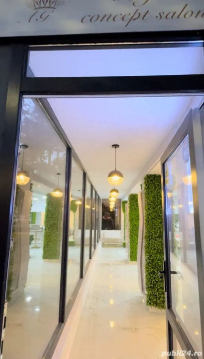 Spatiu comercial - Salon Infumusetare