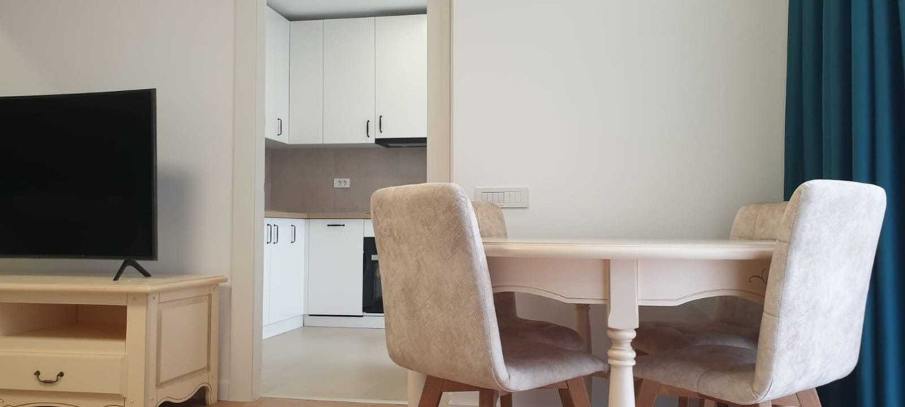 Garsonieră |  Titulescu | Centrala proprie | Metrou 