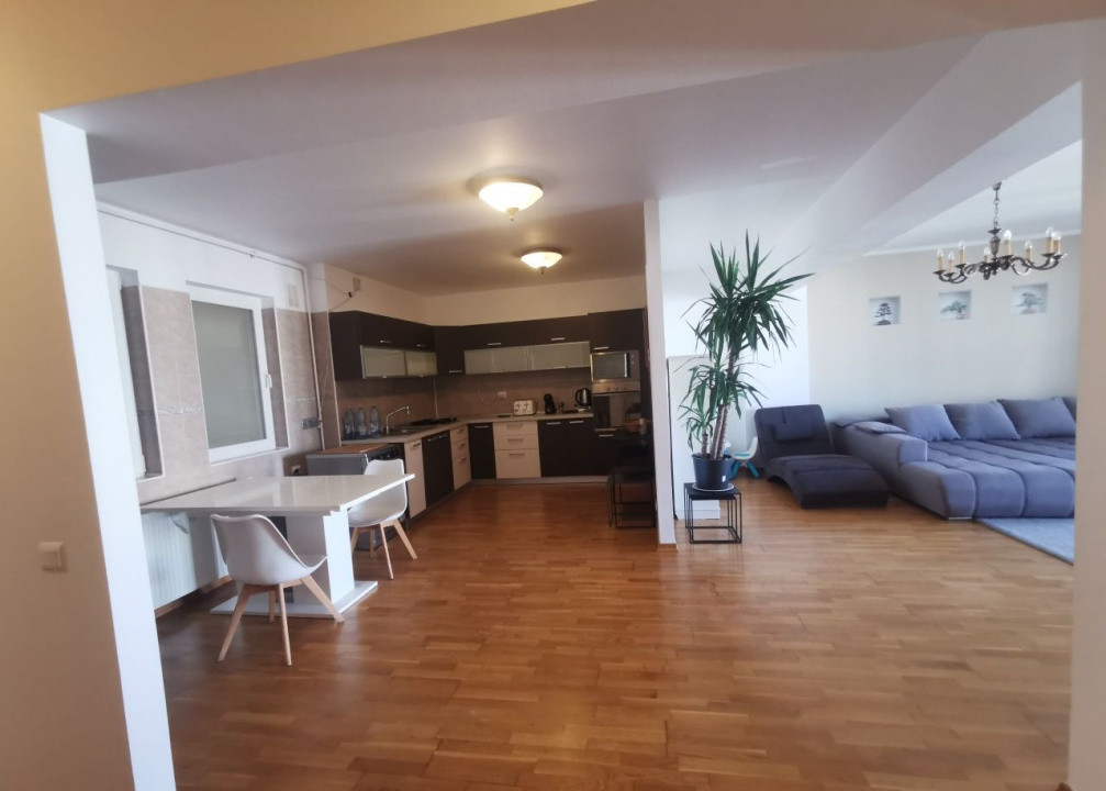 Apartament 3 Camere | Decebal-Calea Călărașilor | Centrala | Parcare
