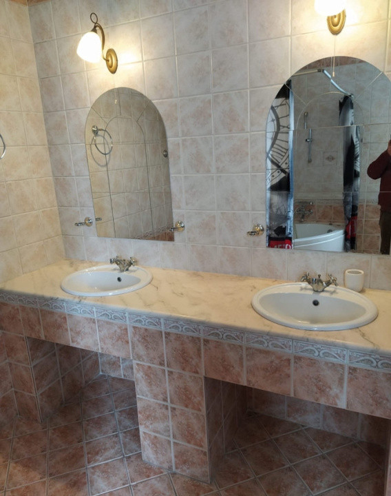 Vila 8 Camere | Stefan cel Mare - Parcul Circului | Parcare | Centrala 